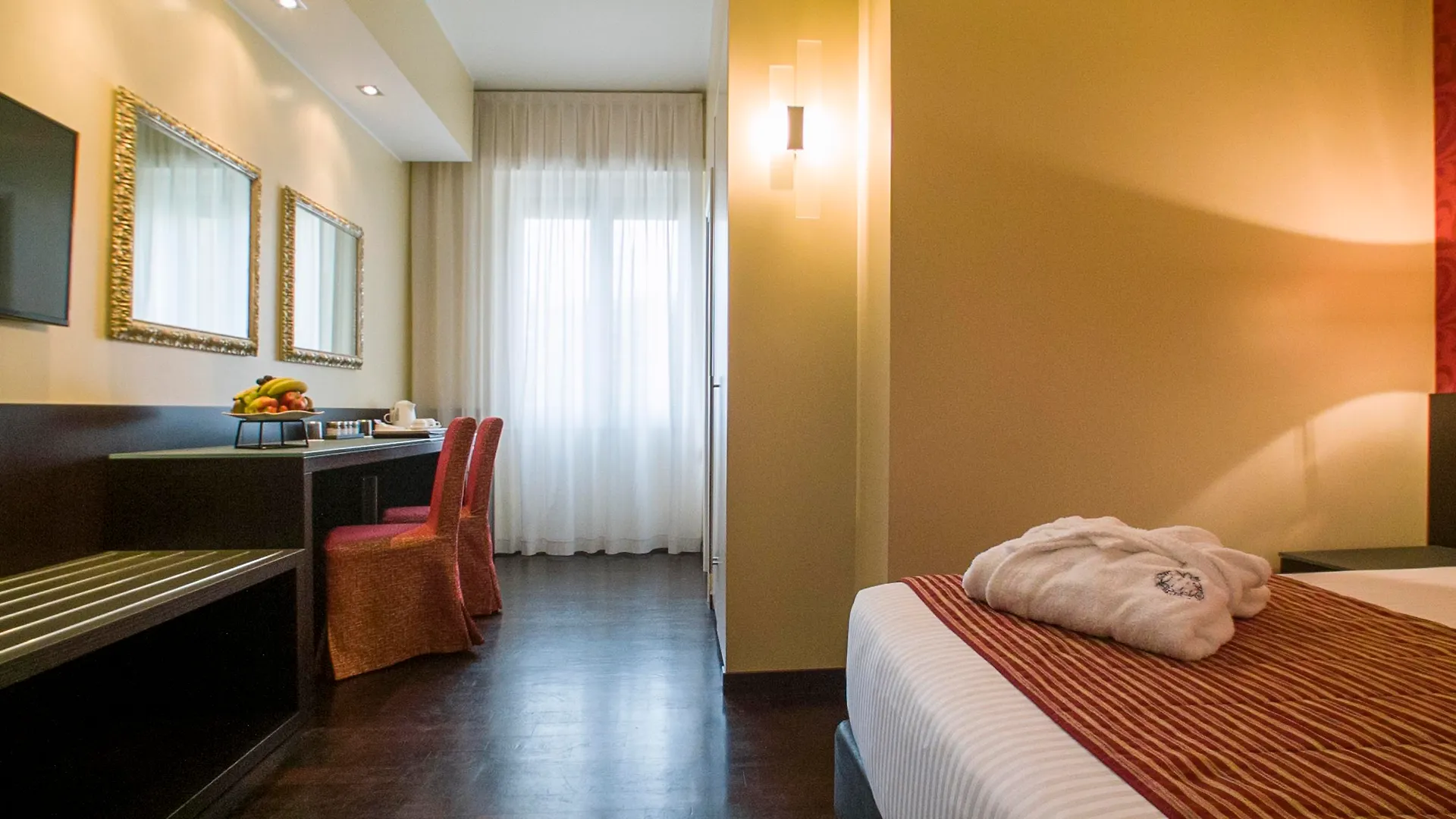 Hotel Manin Milan 4*,  Italy