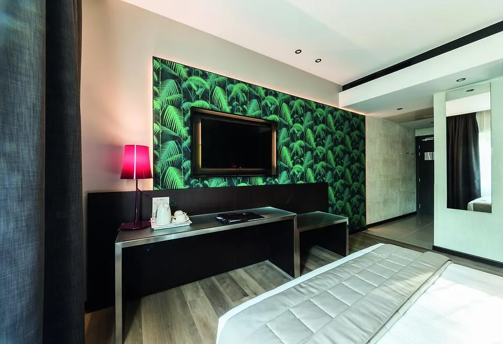 Hotel Manin Милан