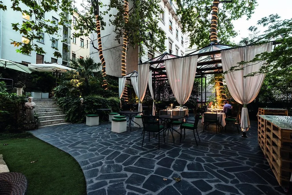Hotel Manin Милан Италия